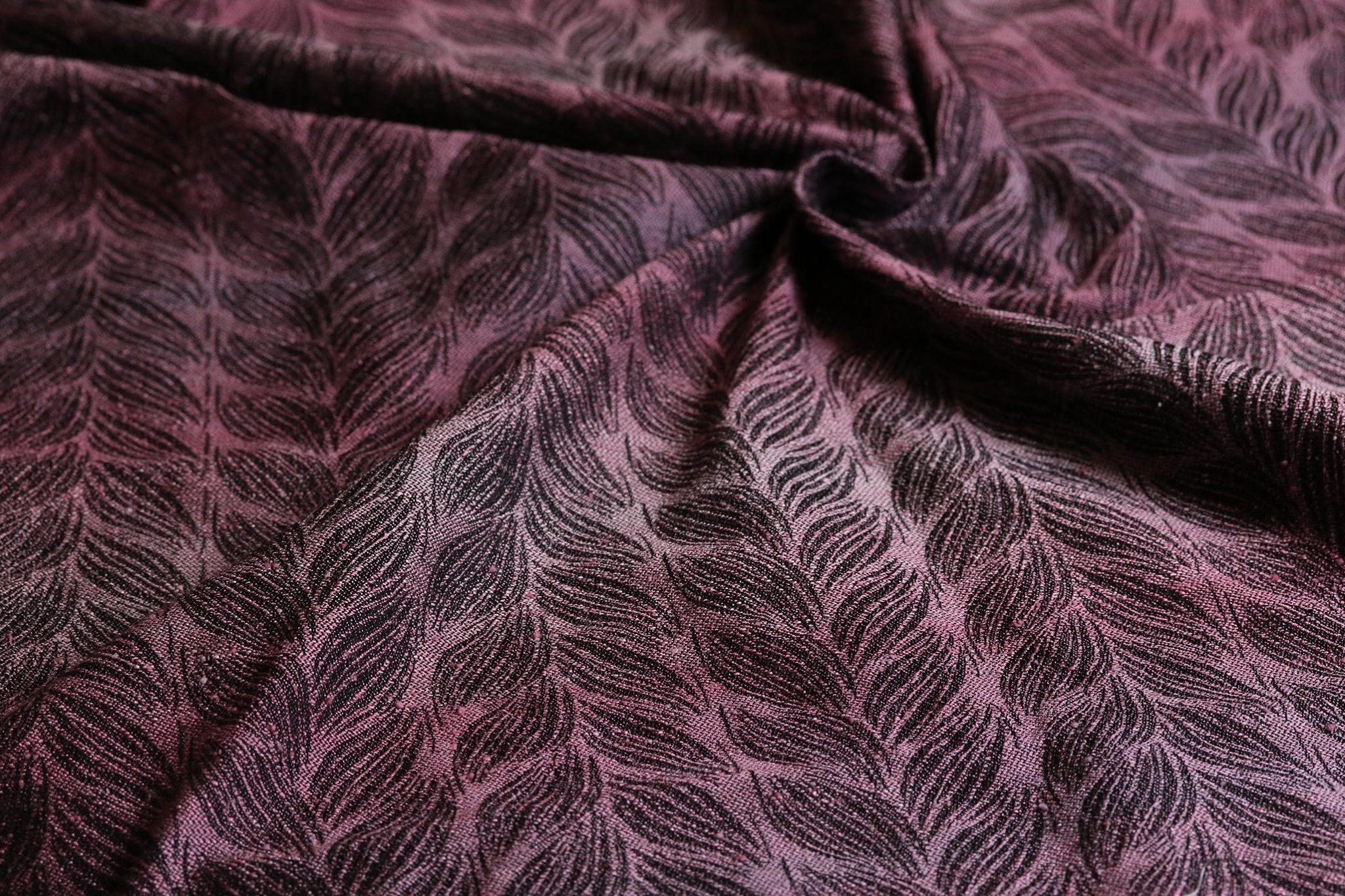 Neisna Juuri English Rose Wrap (schappe silk) Image