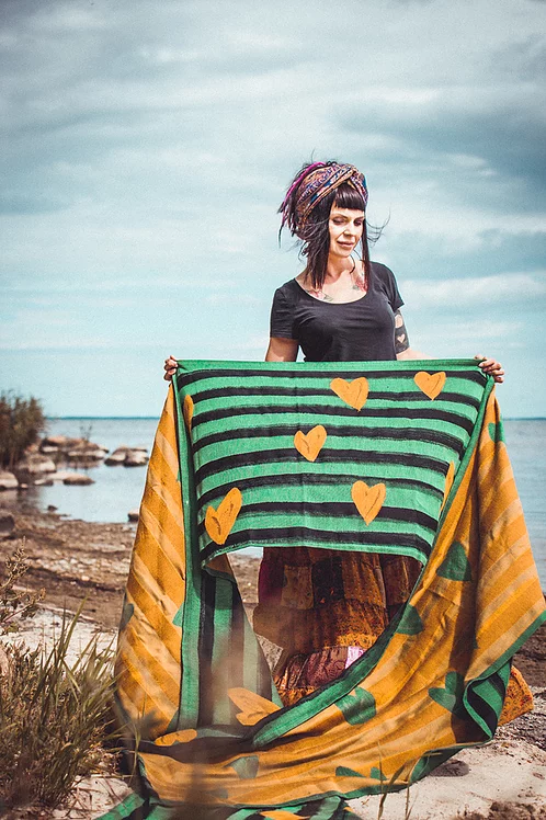 ROAR L'amour -By the sea Wrap  Image