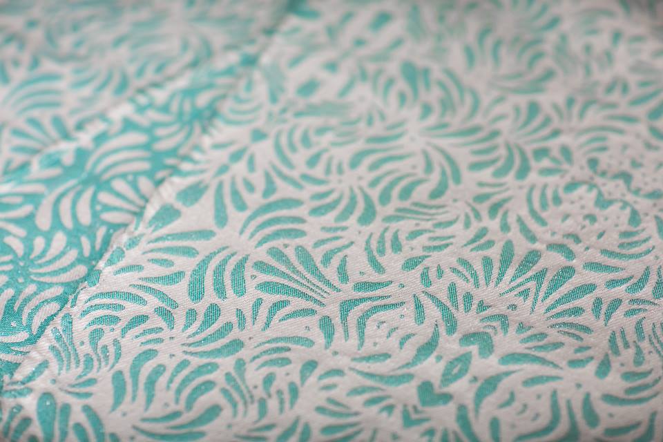 Lovaloom Petalon Gleaming Reverie Wrap (silk, polyester, polyamide) Image