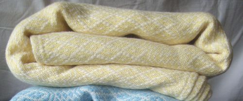 Heartiness Beta cream-chartreuse (Крем-Шартрез) Wrap (wool, silk, cashmere) Image