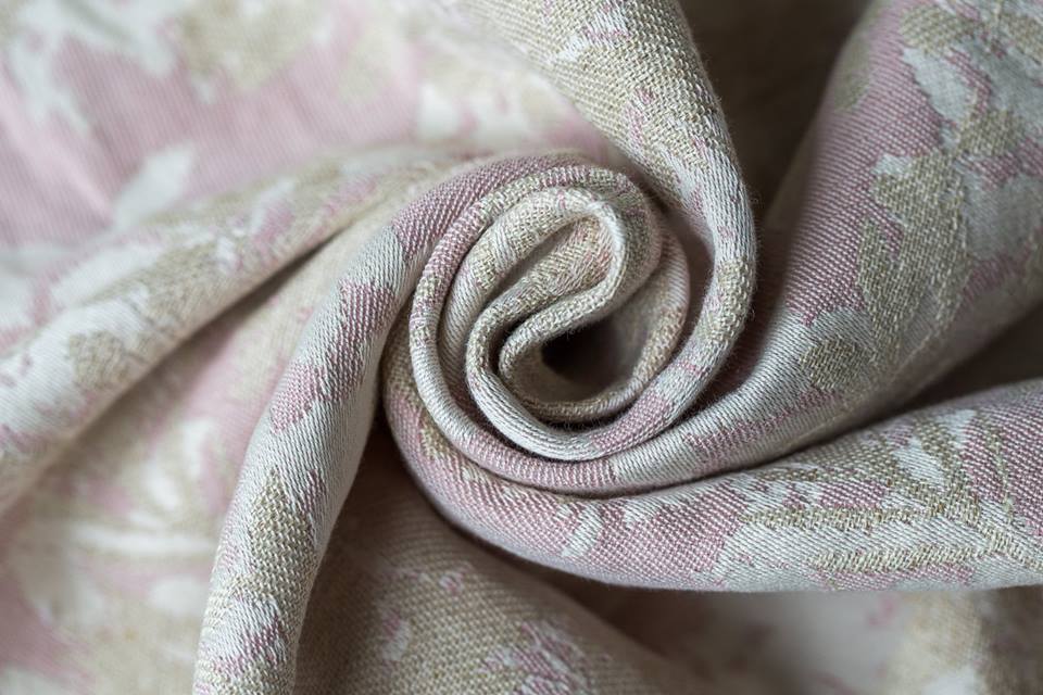 Dahlia wrap Rue de l'Hirondelle Wrap (hemp, seaweed) Image