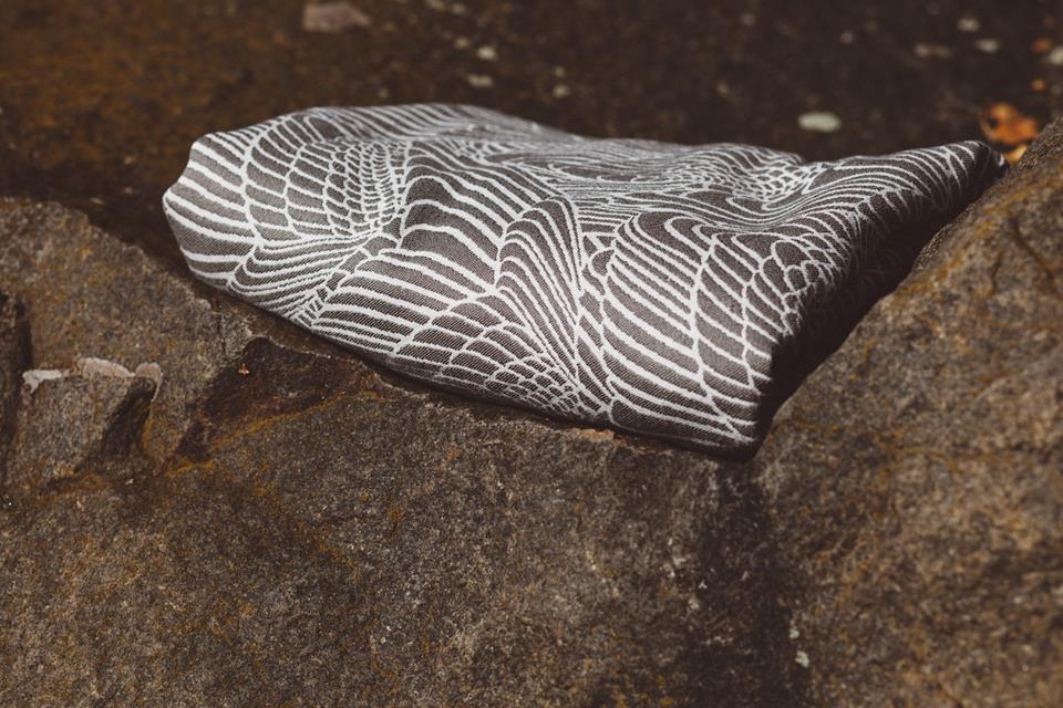 Lollik Vinger Drift wood Wrap (linen) Image
