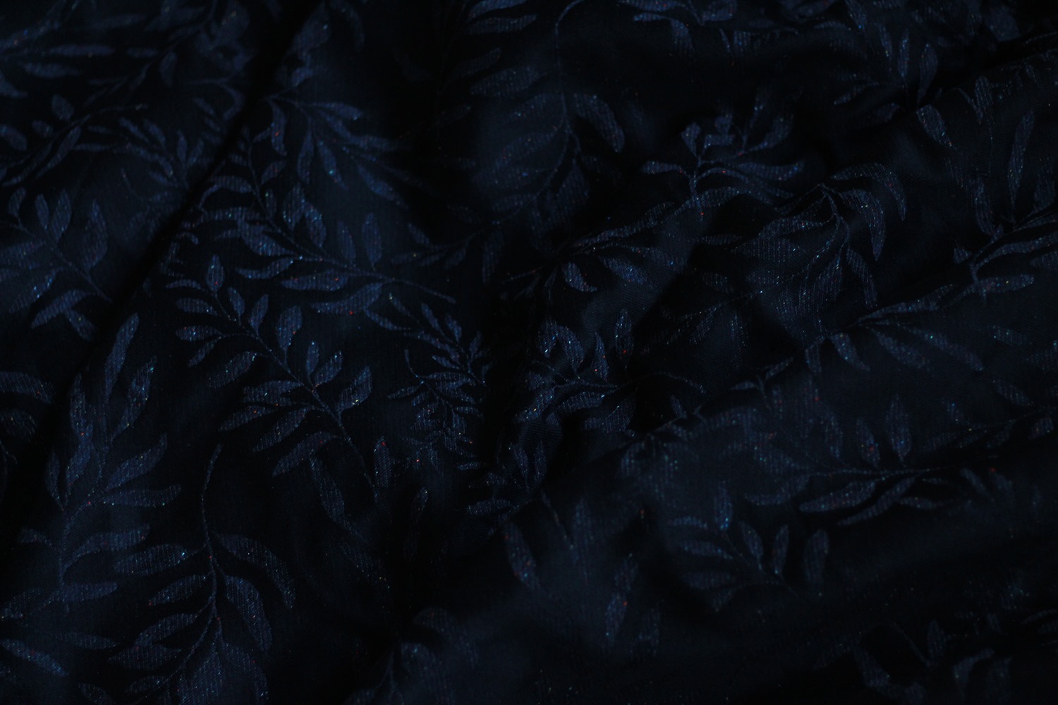 Luluna Slings Driada Nocturno Wrap (bourette silk, merino, schappe silk, linen, cashmere) Image