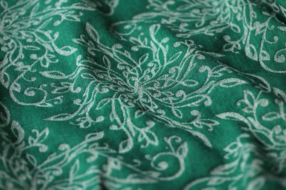 Solnce Mandala Esmeralda Wrap (bourette silk, linen) Image