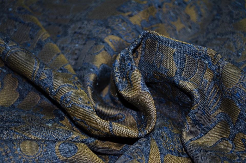 Coco-N Babywearing fashion Scandinavia Twilight Wrap (tussah, mulberry silk) Image