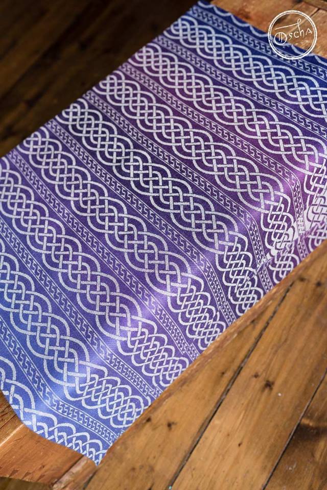 Oscha Braid Cairdean Wrap (wild silk, linen) Image