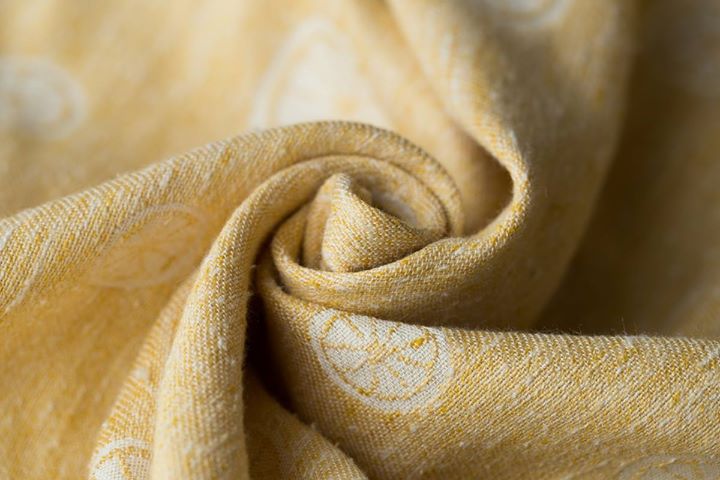 Dahlia wrap  Wrap (tussah) Image